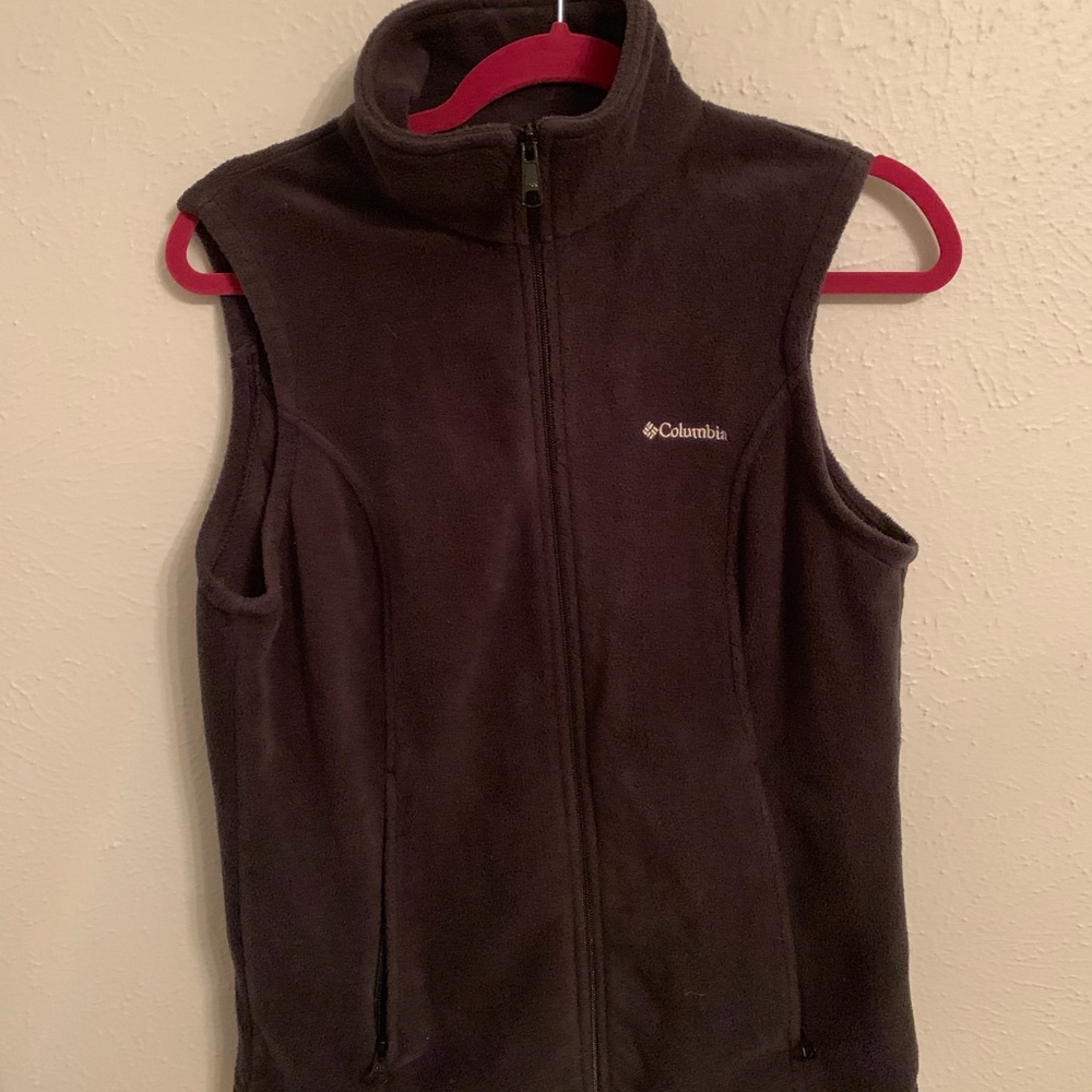 black Columbia vest